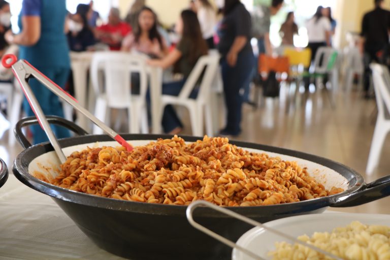 Colaboradores participam de Formação da Espiritualidade Salesiana com almoço festivo