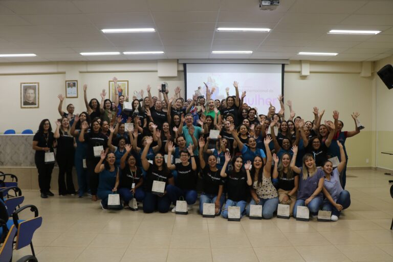 UniSALESIANO presta homenagem às colaboradoras na celebração do Dia Internacional da Mulher