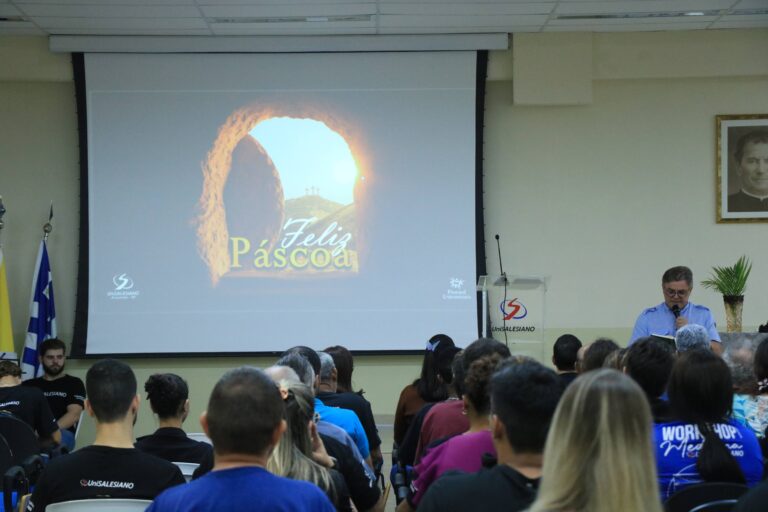 Pastoral Universitária do UniSALESIANO celebra Páscoa com seus colaboradores