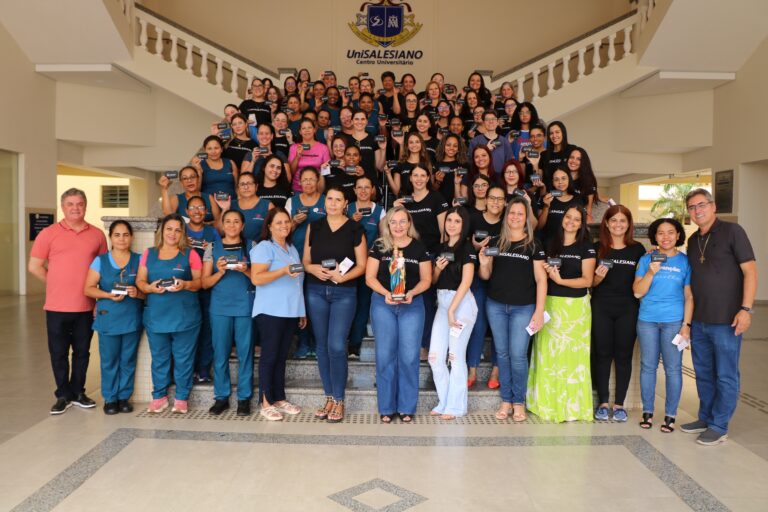 UniSALESIANO celebra o Dia das Mulheres com homenagem e inauguração de obras artísticas