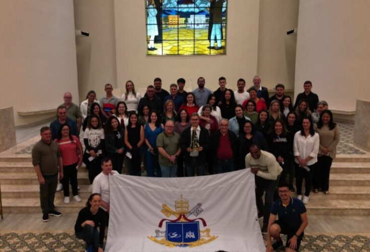 A delegação de Araçatuba seguiu unida em um ônibus organizado para este evento