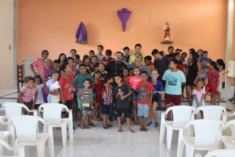 Oratório Dom Bosco promove celebração de Páscoa com oficina inédita e integração entre cursos