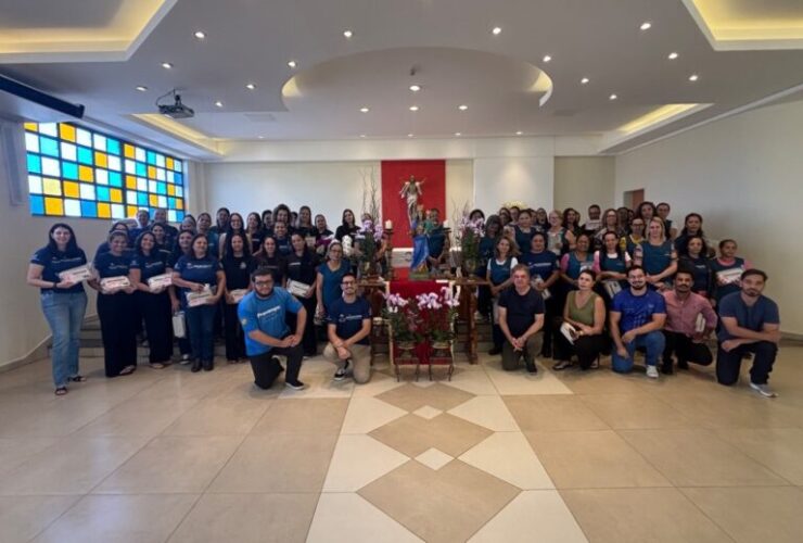 Mães colaboradoras do UniSALESIANO são homenageadas pela Pastoral Universitária